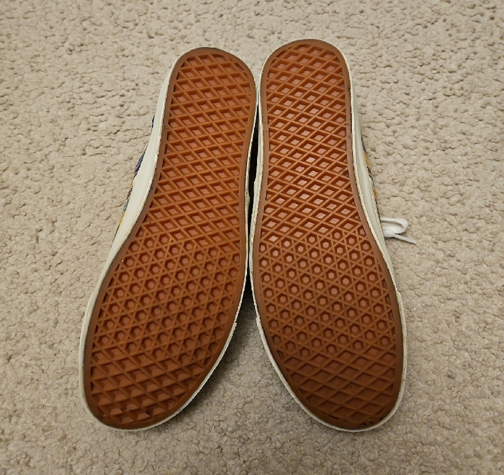 Vans Plaid Men's Sneakers - Picture 7 of 7